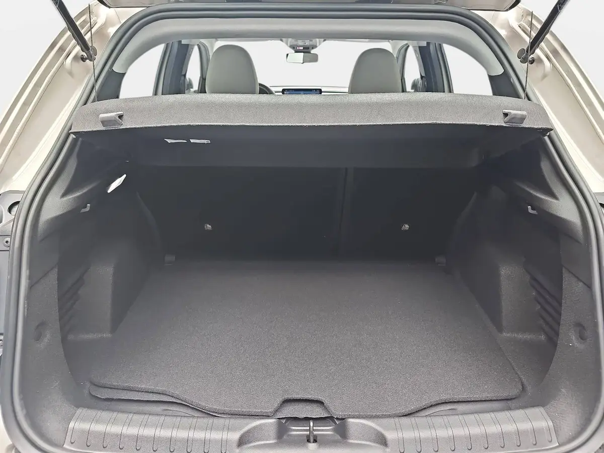 FIAT 600 1.2 T3 HYBRID DCT BUSINESS EDITION MJ26 ALLWETTERREIFEN