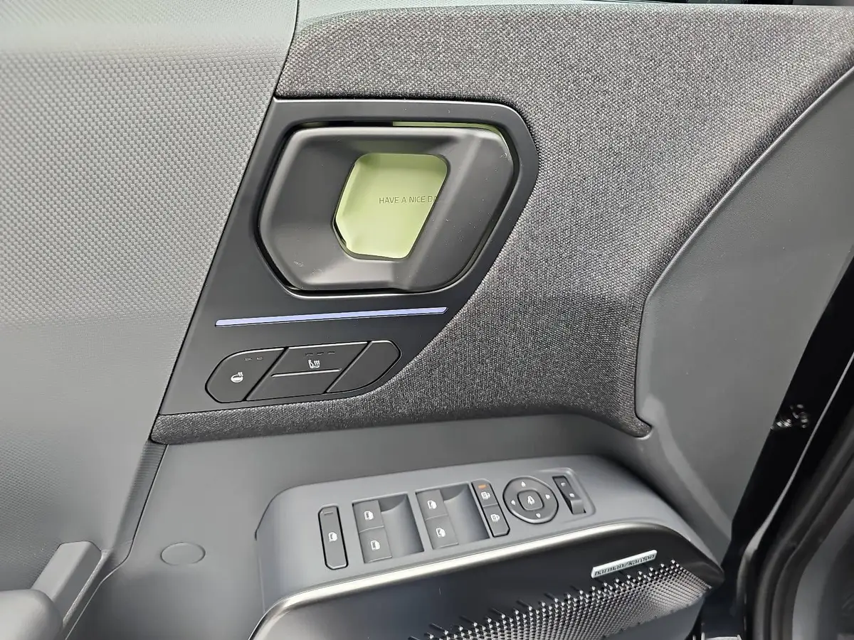 KIA EV2 42.2 KWH EARTH MJ27 WINTER-CONNECT 22KW-AC TECHN DRIVEWISE-PARK DESIGN