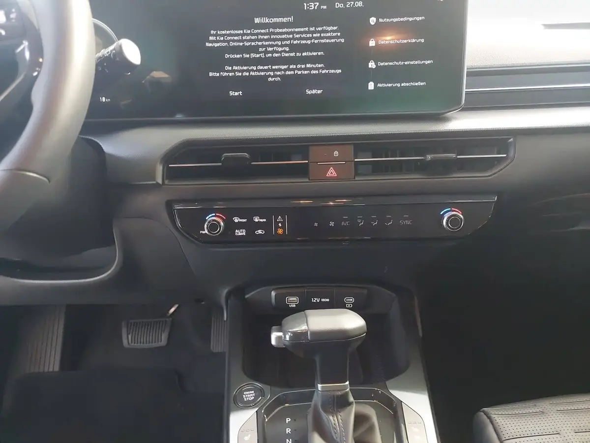 KIA XCEED 1.6 T-GDI 180 DCT SPIRIT MJ27 SOUND SITZ ADVANCED