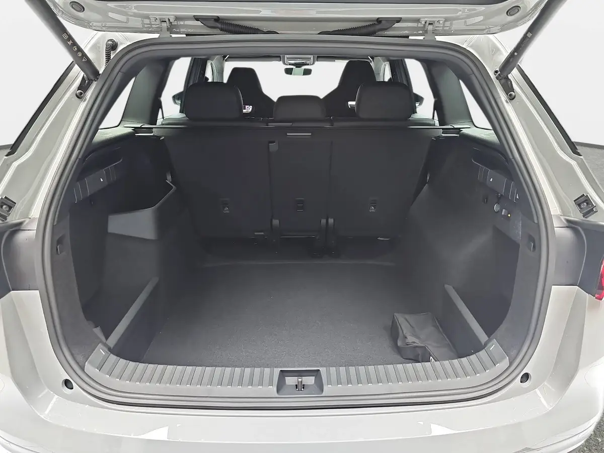 SKODA KODIAQ 1.5 TSI DSG SPORTLINE NAVI LED ACC WINTER KAMERA A