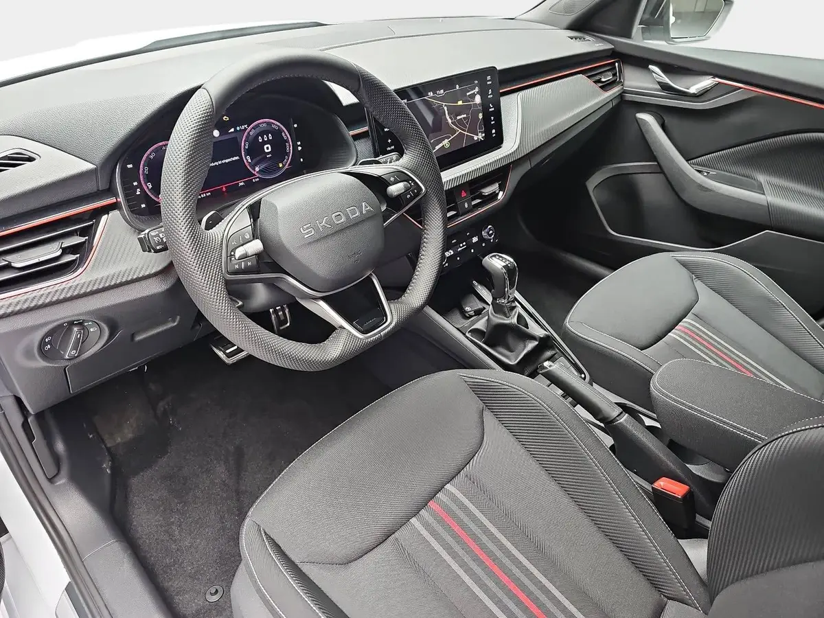 SKODA KAMIQ 1.5 TSI DSG MONTE CARLO NAVI MATRIX-LED PANO WINTE