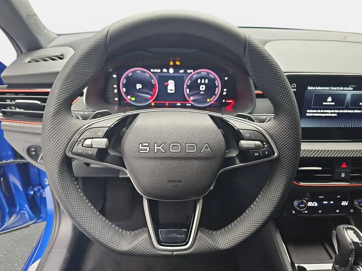 SKODA KAMIQ 1.5 TSI DSG MONTE CARLO MATRIX KAMERA AHK