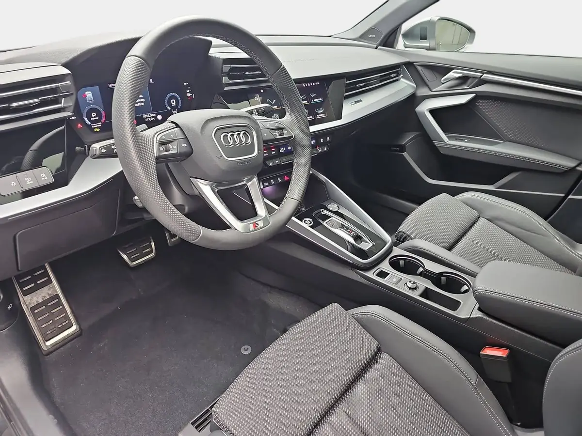 AUDI A3 35 TFSI DSG SPORTBACK S LINE NAVI LED KAMERA LM18