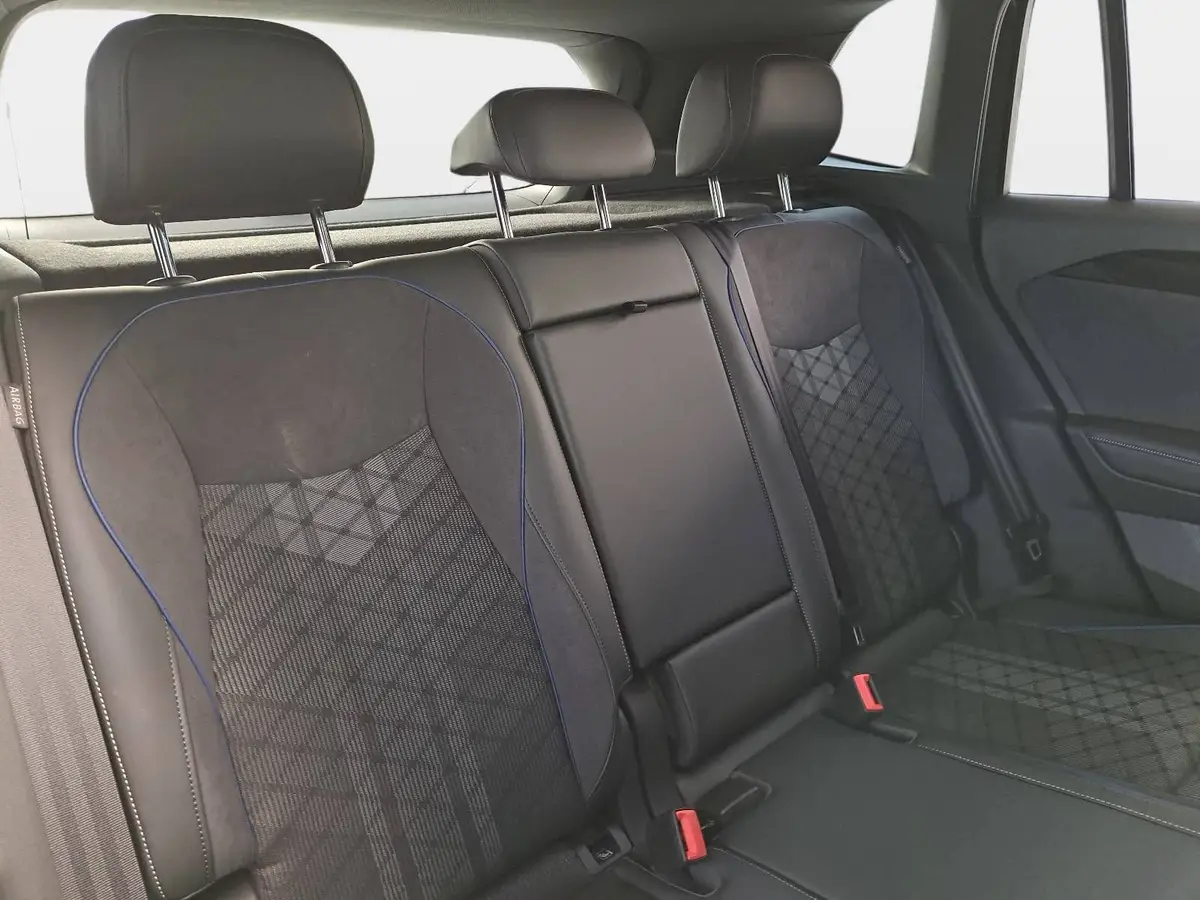VW TIGUAN 2.0 TDI DSG R-LINE NAVI LED PANO