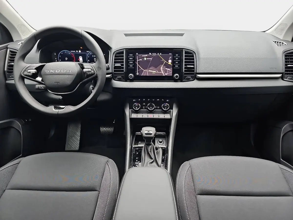 SKODA KAROQ 2.0 TDI DSG DRIVE NAVI LED AHK LM