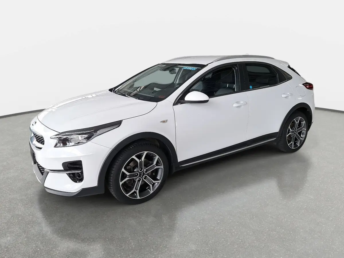 KIA XCEED 1.4 T-GDI JBL SOUND EDITION NAVI LED