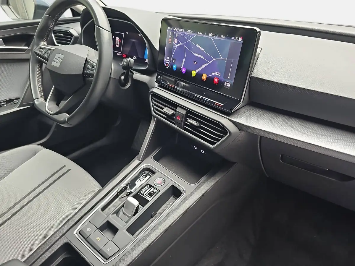 SEAT LEON 1.5 ETSI DSG STYLE NAVI LED KAMERA LM