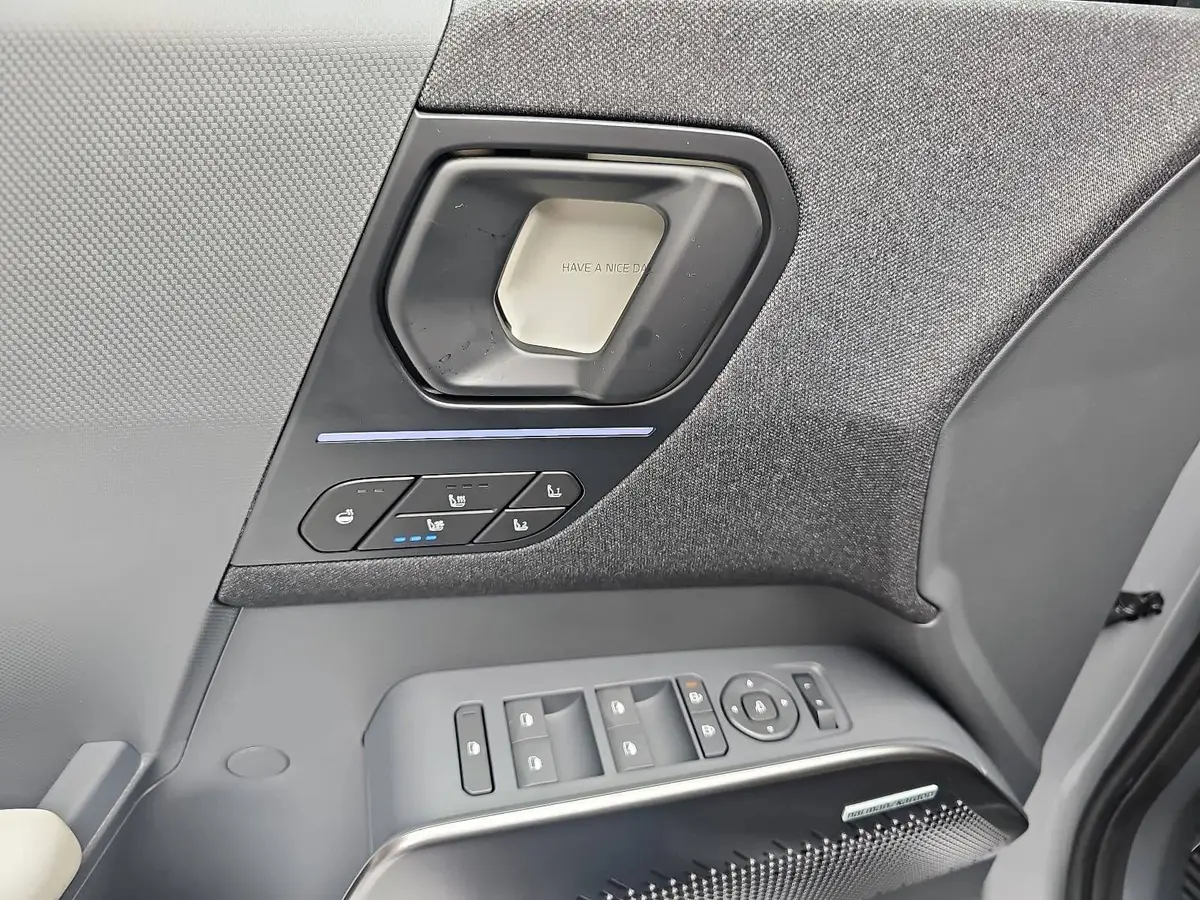 KIA EV2 61.0 KWH GT LINE MJ27 4SITZE WINTER 22KW-AC TECHN DRIVEWISE-PARK KOM GD