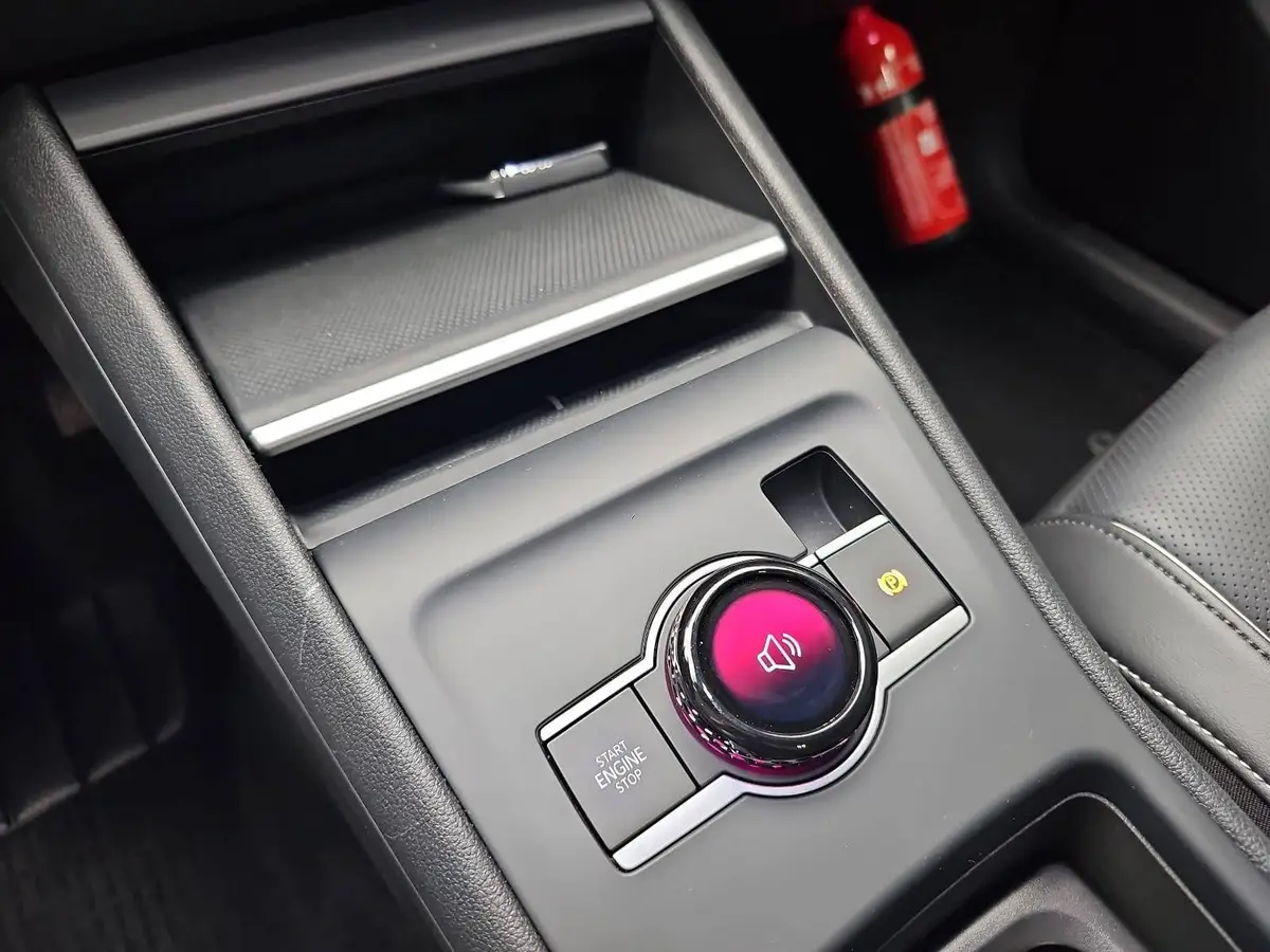 VW TIGUAN 1.5 ETSI DSG LIFE NAVI LED KAMERA AHK