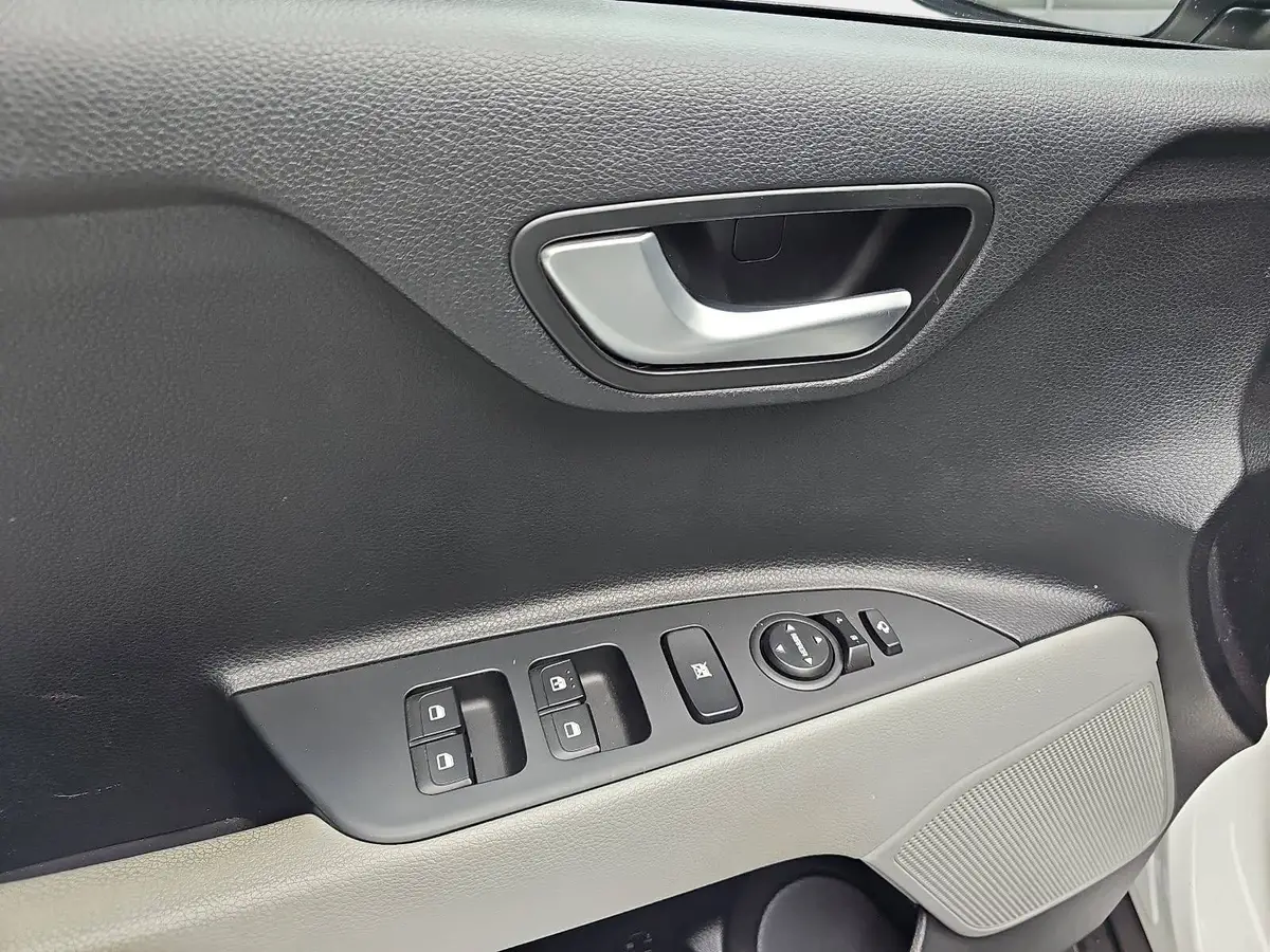 KIA STONIC 1.0 T-GDI 120 SPIRIT TECHNOLOGIE NAVI AHZV