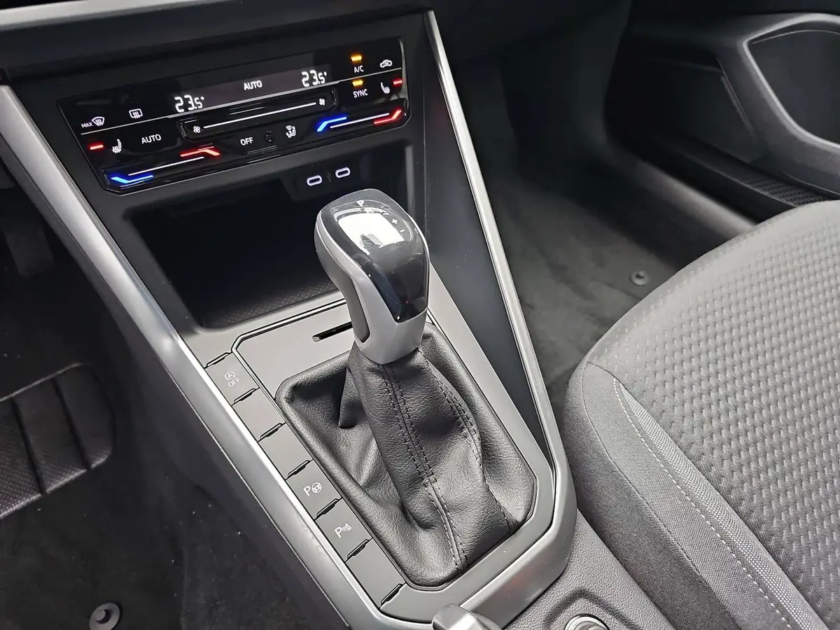 VW TAIGO 1.0 TSI DSG LIFE LED WINTER P-ASSIST KAMERA LM16