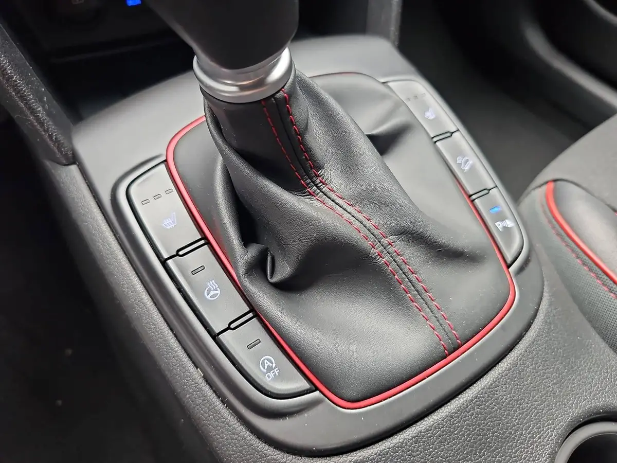 HYUNDAI KONA 1.0 T-GDI ADVANTAGE GRA WINTER HUD