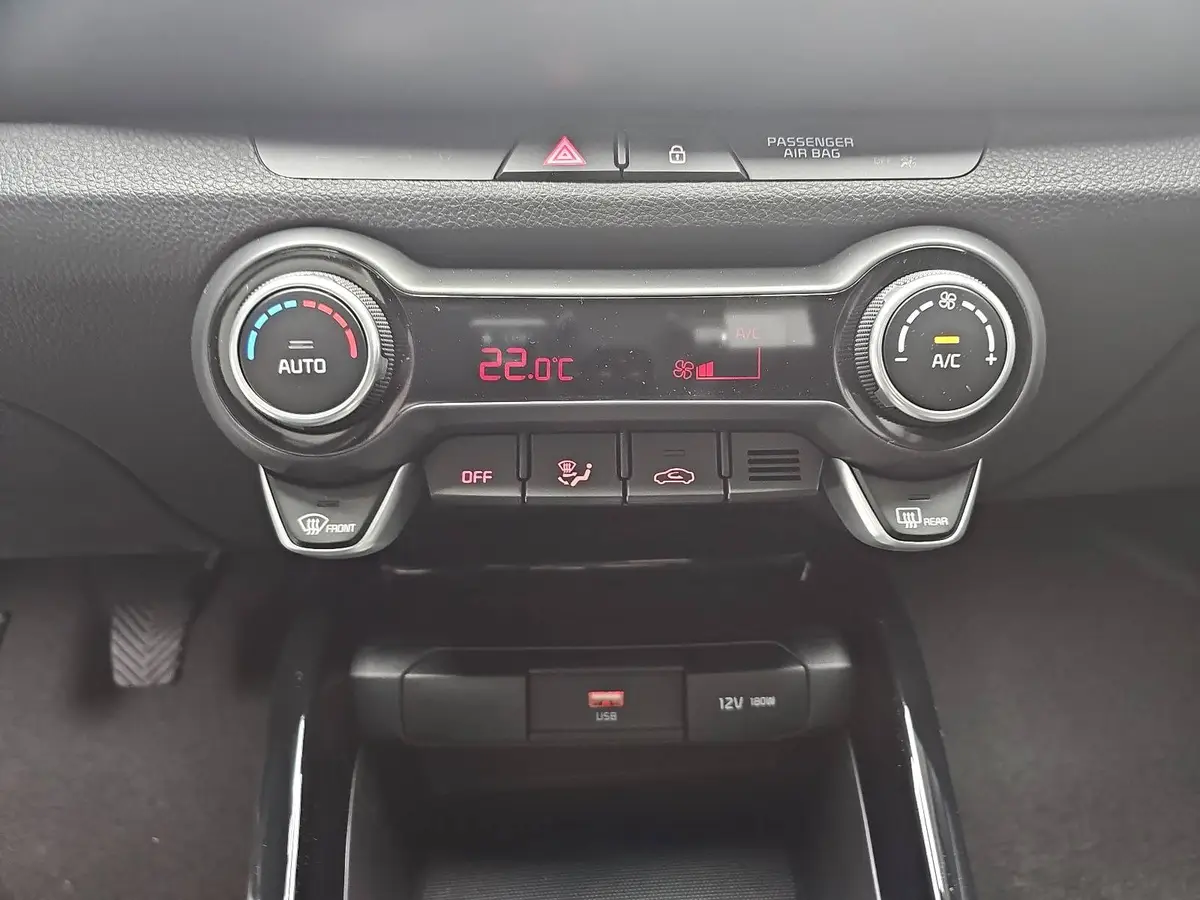 KIA STONIC 1.0 T-GDI 100 VISION SITZH. NAVI