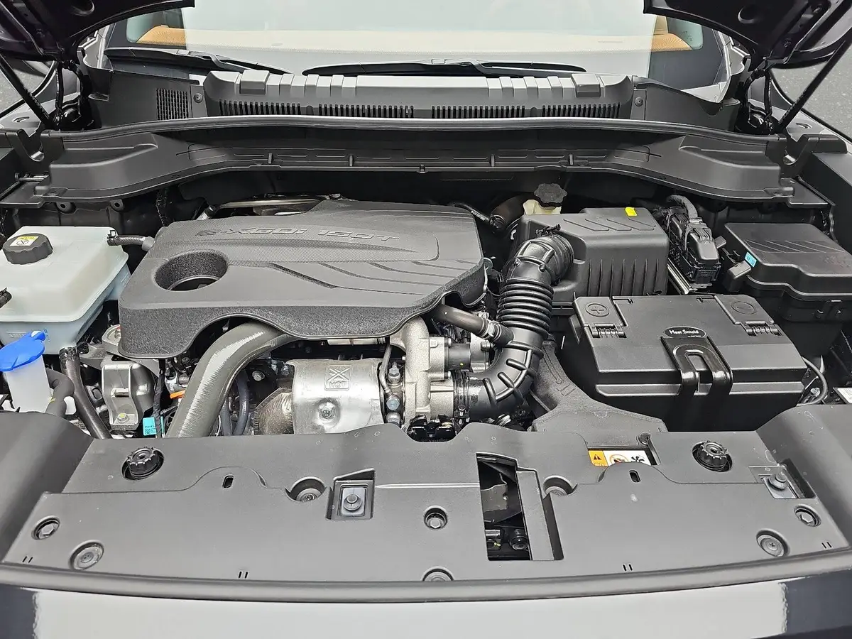 KGM TORRES 1.5 T-GDI 2WD FOREST AUTOMATIK