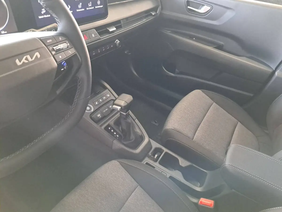 KIA STONIC 1.0 T-GDI 115 48V DCT SPIRIT MJ26 DRIVEWISE