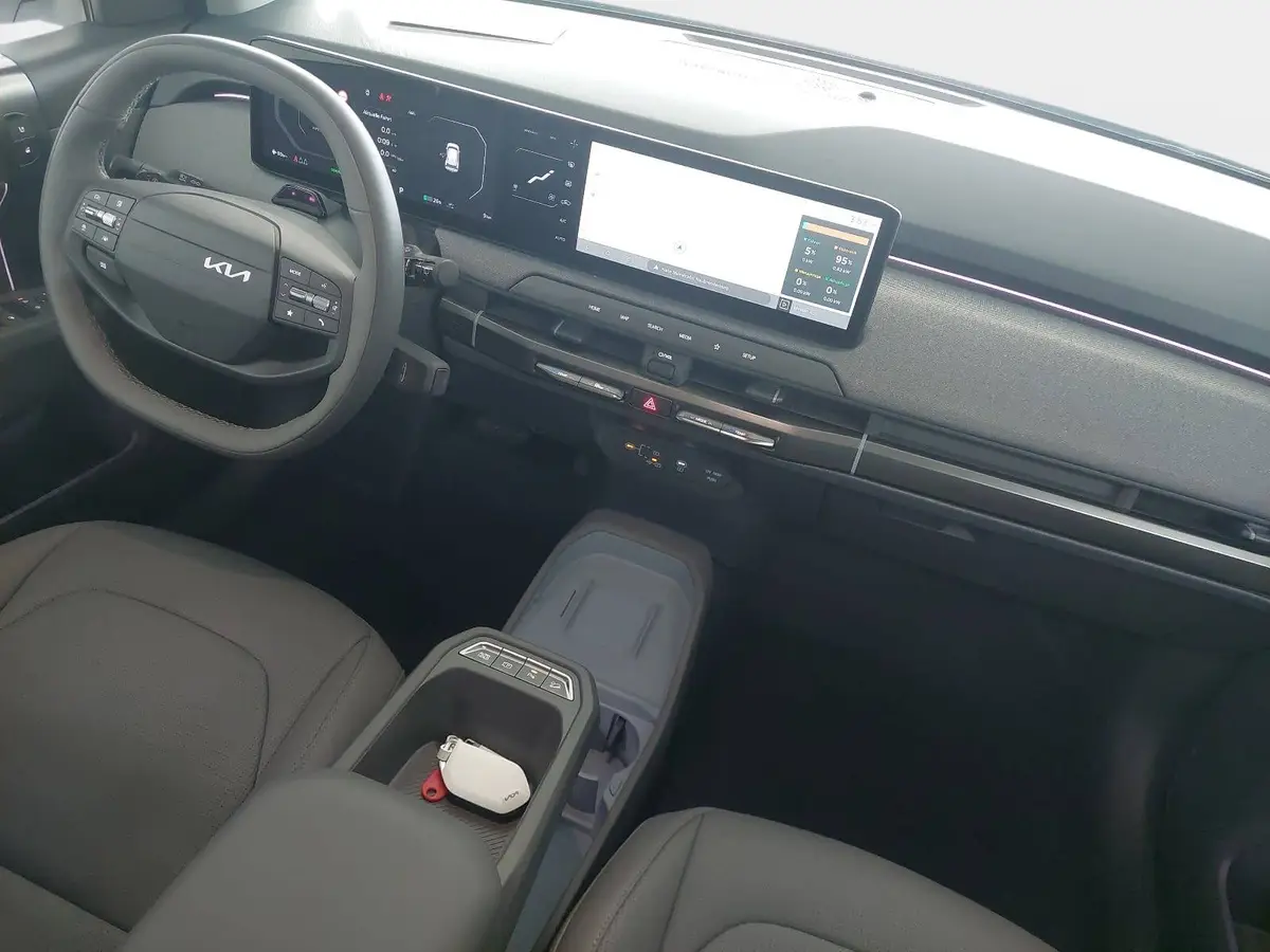 KIA EV3 58.3 KWH EARTH MJ26 WINTER BUSIN. UPGRADE DRIVEWISE-PARK DESIGN SOUND