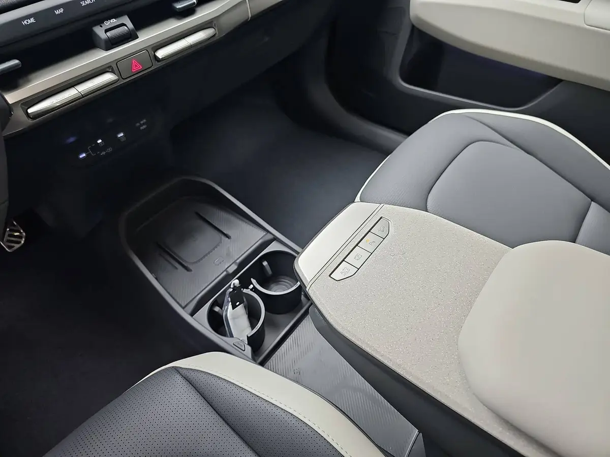 KIA EV3 81.4 KWH GT-LINE MJ26 DRIVEWISE-PARK-PRO KOMFORT GLASDACH