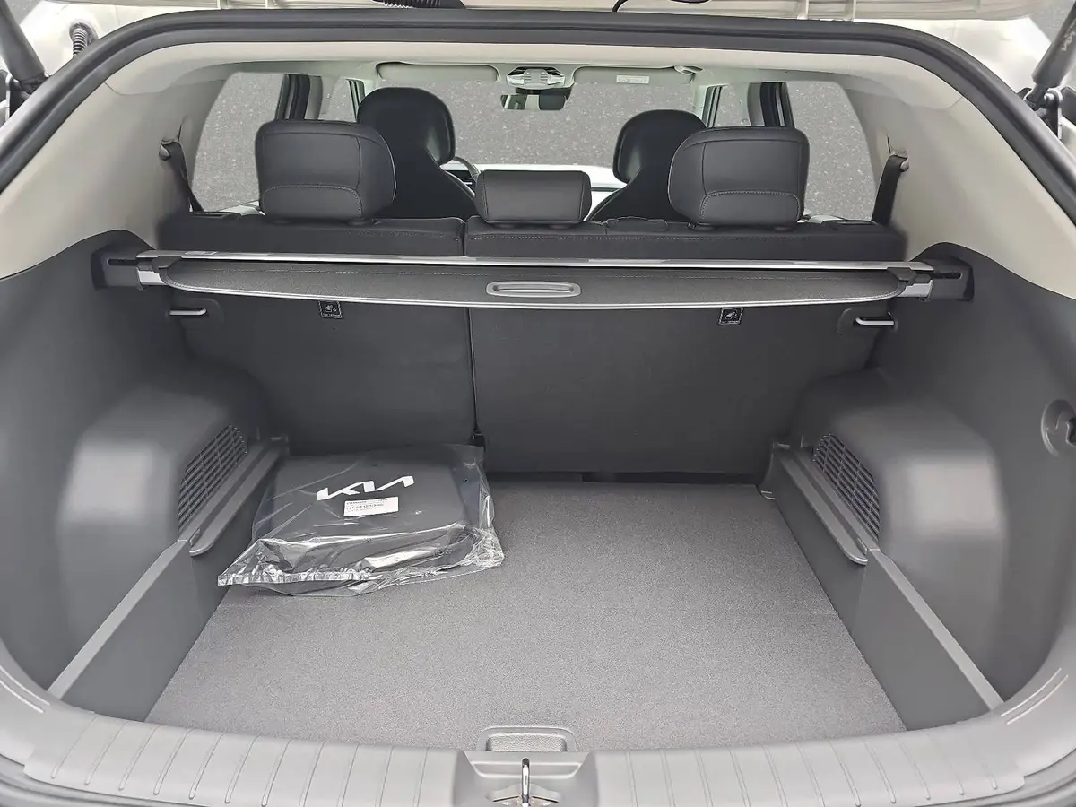 KIA EV3 81.4 KWH EARTH MJ26 WINTER-CONNECT BUSINESS UPGRADE