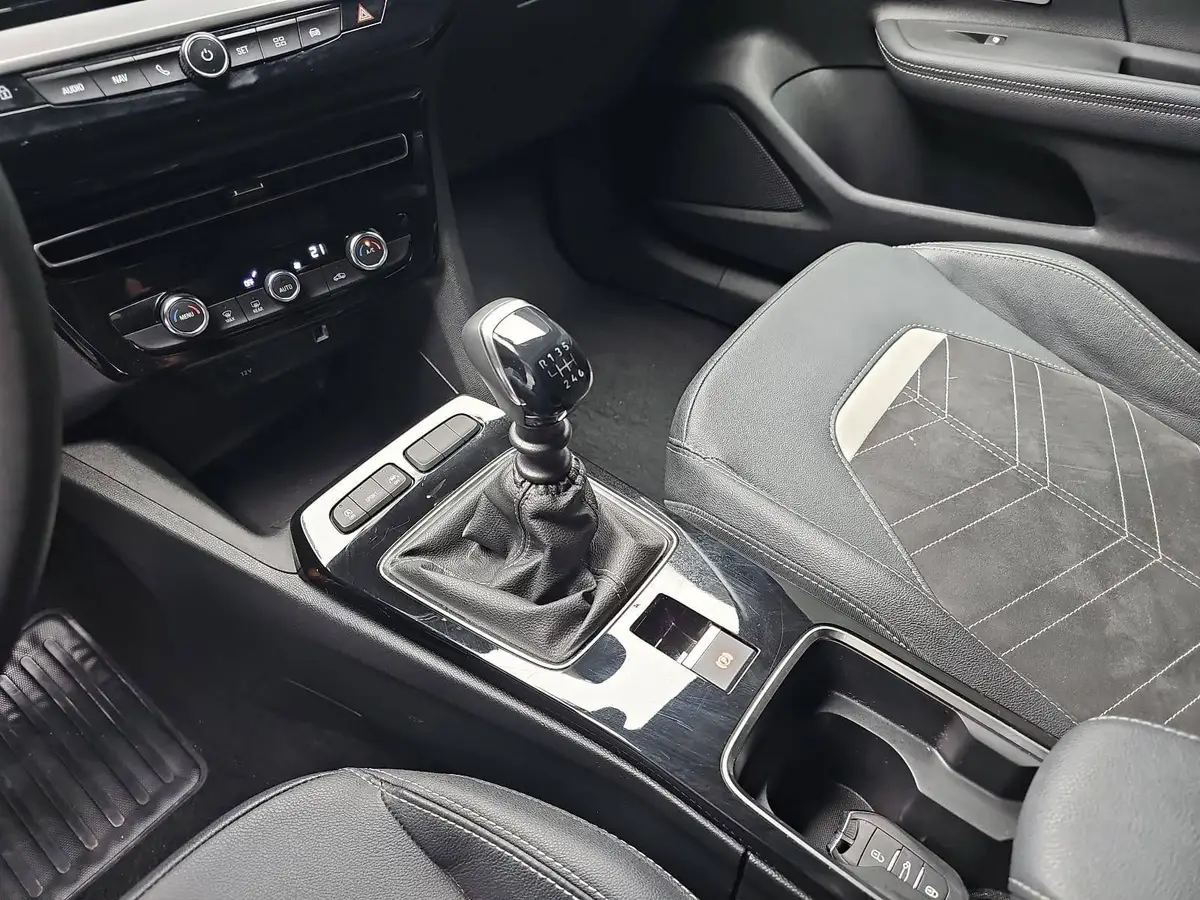 OPEL MOKKA 1.2 TURBO ULTIMATE KLIMA LED DAB ACC LM18