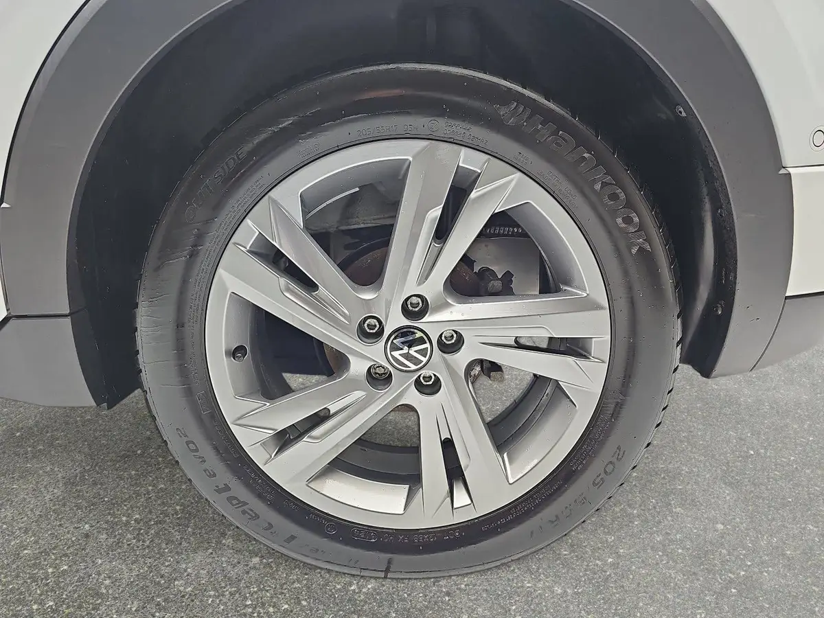 VW T-CROSS 1.5 TSI DSG R-LINE IQ-LED KLIMA DAB WINTER KAMERA 