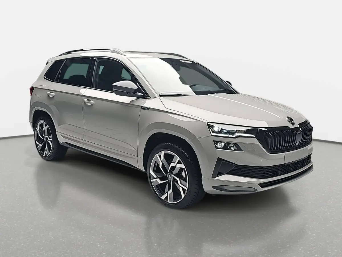 SKODA KAROQ 2.0 TDI DSG SPORTLINE 4X4 WINTER AHK