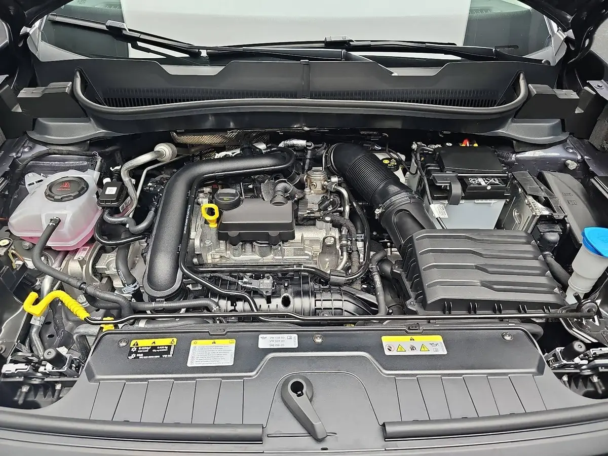 VW T-CROSS 1.0 TSI DSG LIFE NAVI LED ACC KAMERA