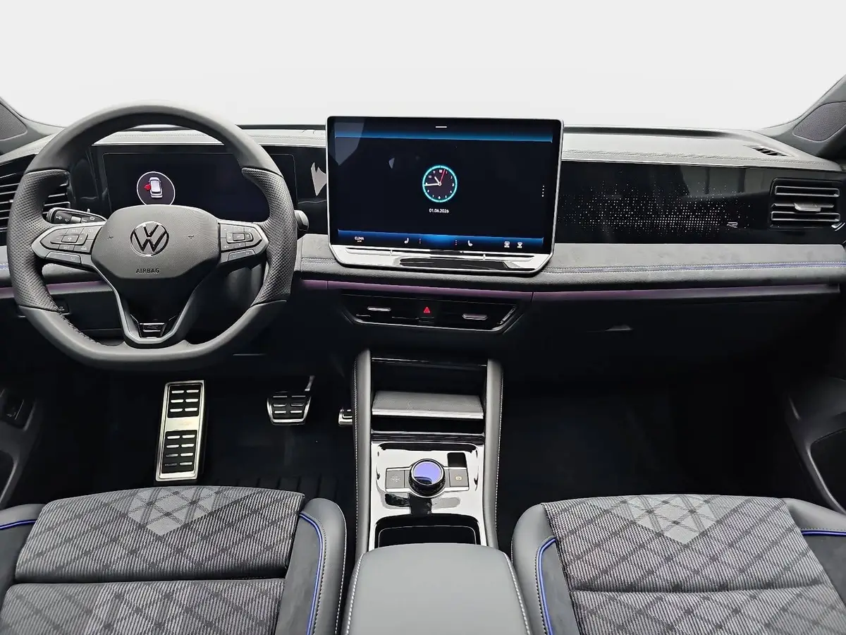 VW TIGUAN 2.0 TDI DSG R-LINE NAVI LED PANO