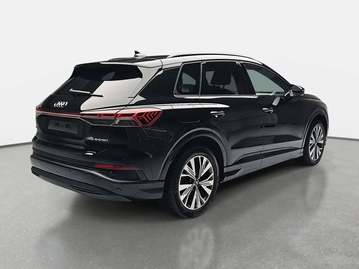 AUDI Q4 E-TRON 45 82KWH NAVI LED KAMERA LM19