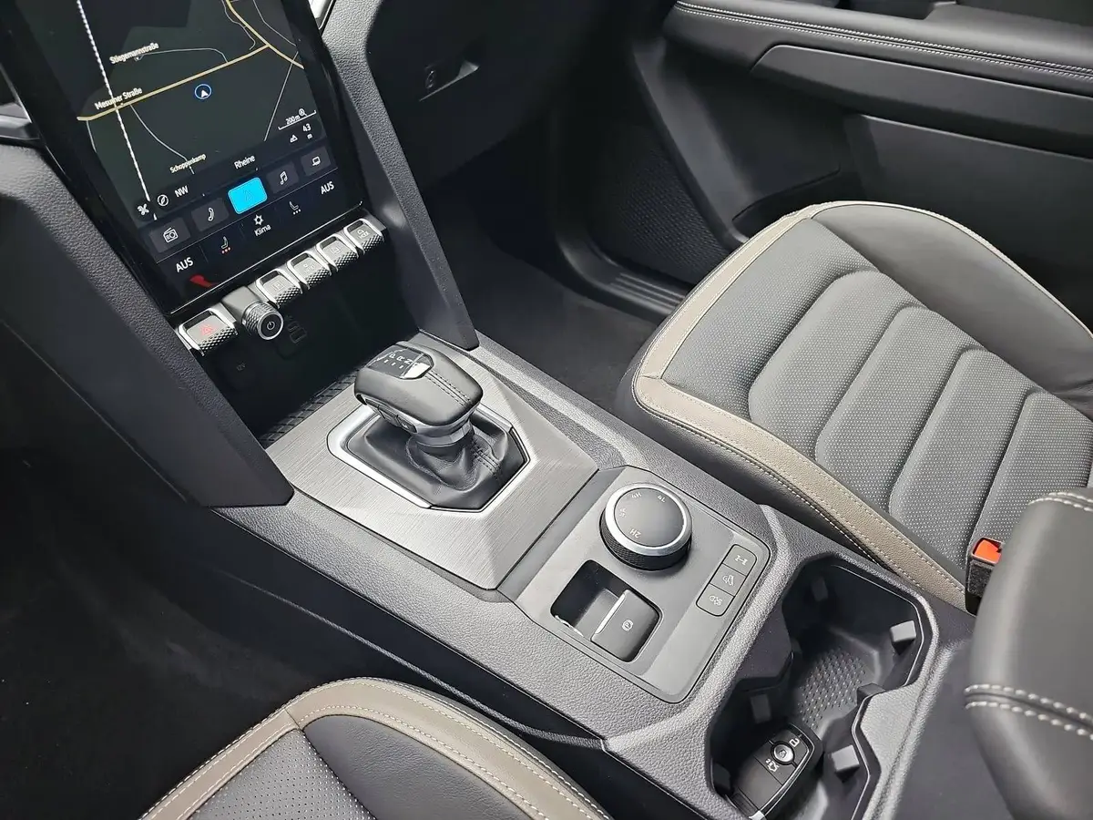 VW AMAROK 3.0 TDI AUTO. 4M AVENTURA NAVI MATRIX