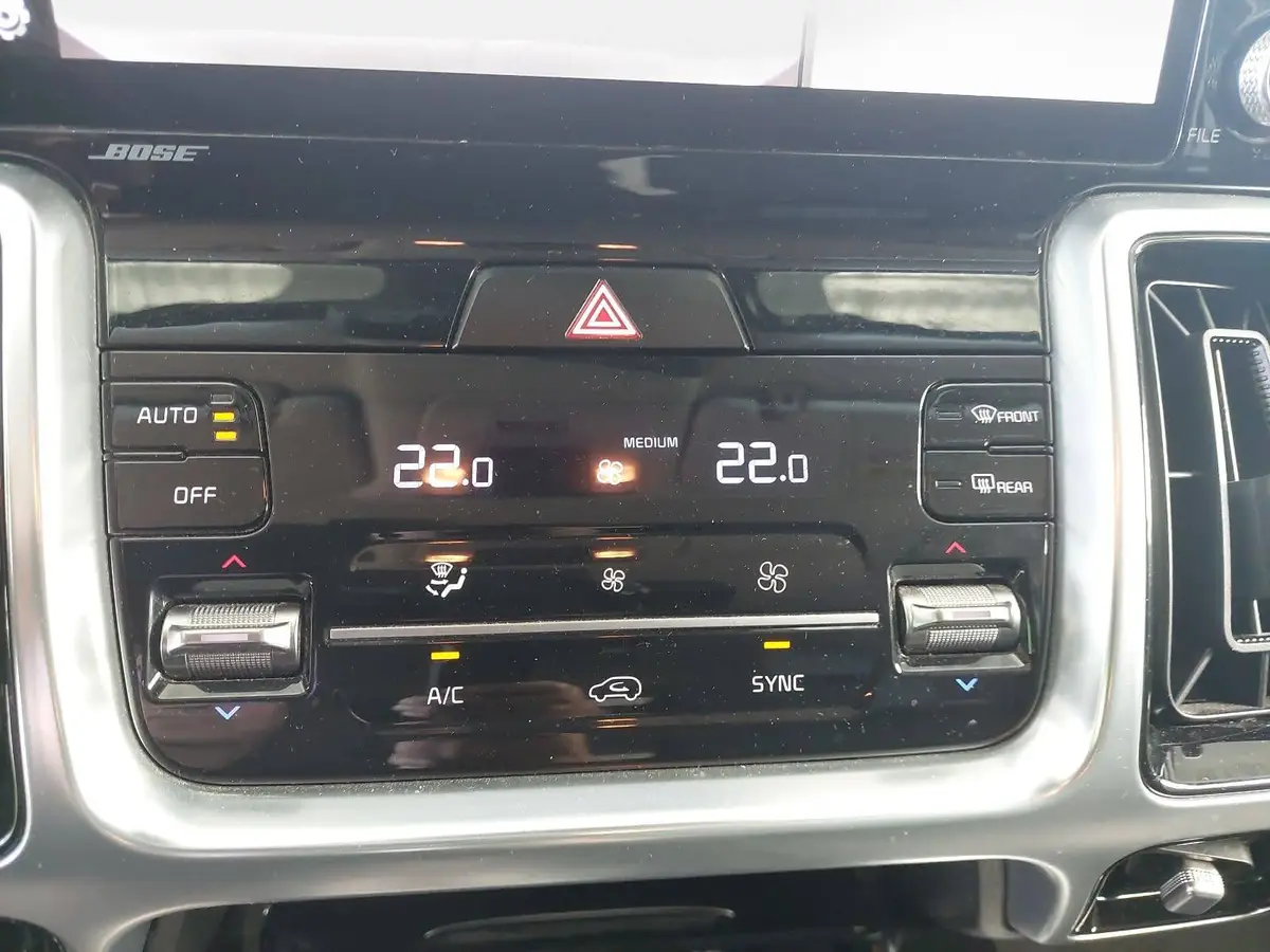 KIA SORENTO 2.2 CRDI AWD DCT8 SPIRIT MJ21 SAFETY ASSIST AHK