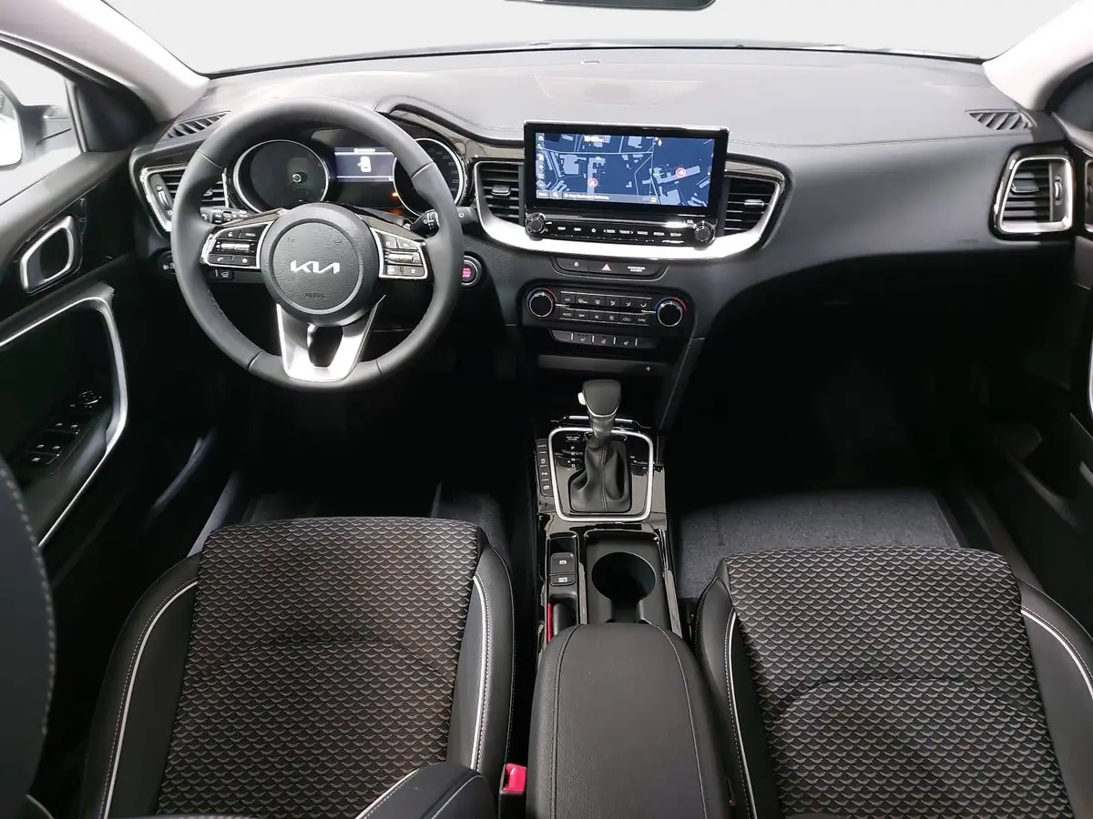KIA XCEED 1.6 T-GDI 150 DCT SPIRIT MJ26 XCLUSIVE