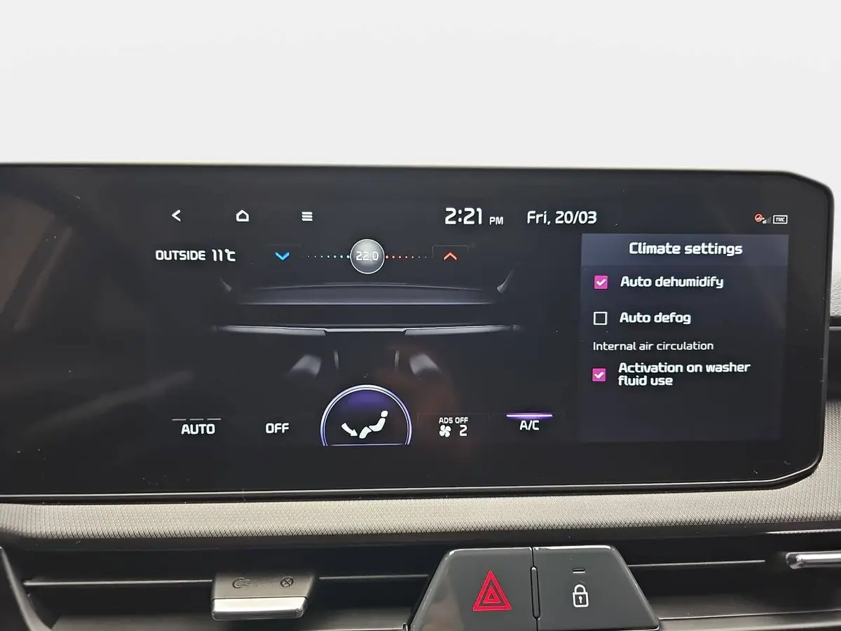 KIA STONIC 1.0 T-GDI 100 DCT VISION MJ26 SITZH. NAVI