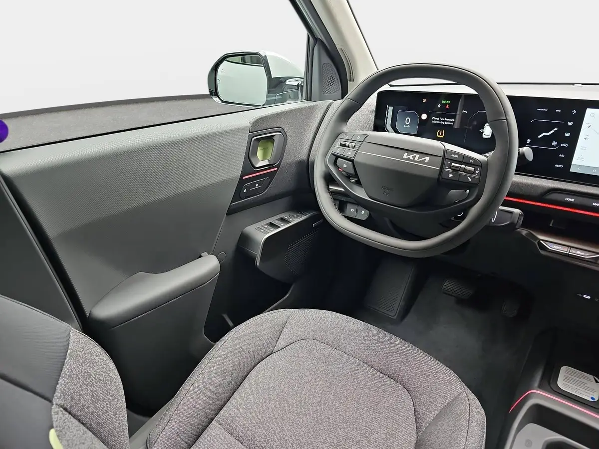 KIA EV2 42.2 KWH EARTH MJ27 4SITZE WINTER-CON 22KW-AC TECHN DRIVEW-PARK DESIGN