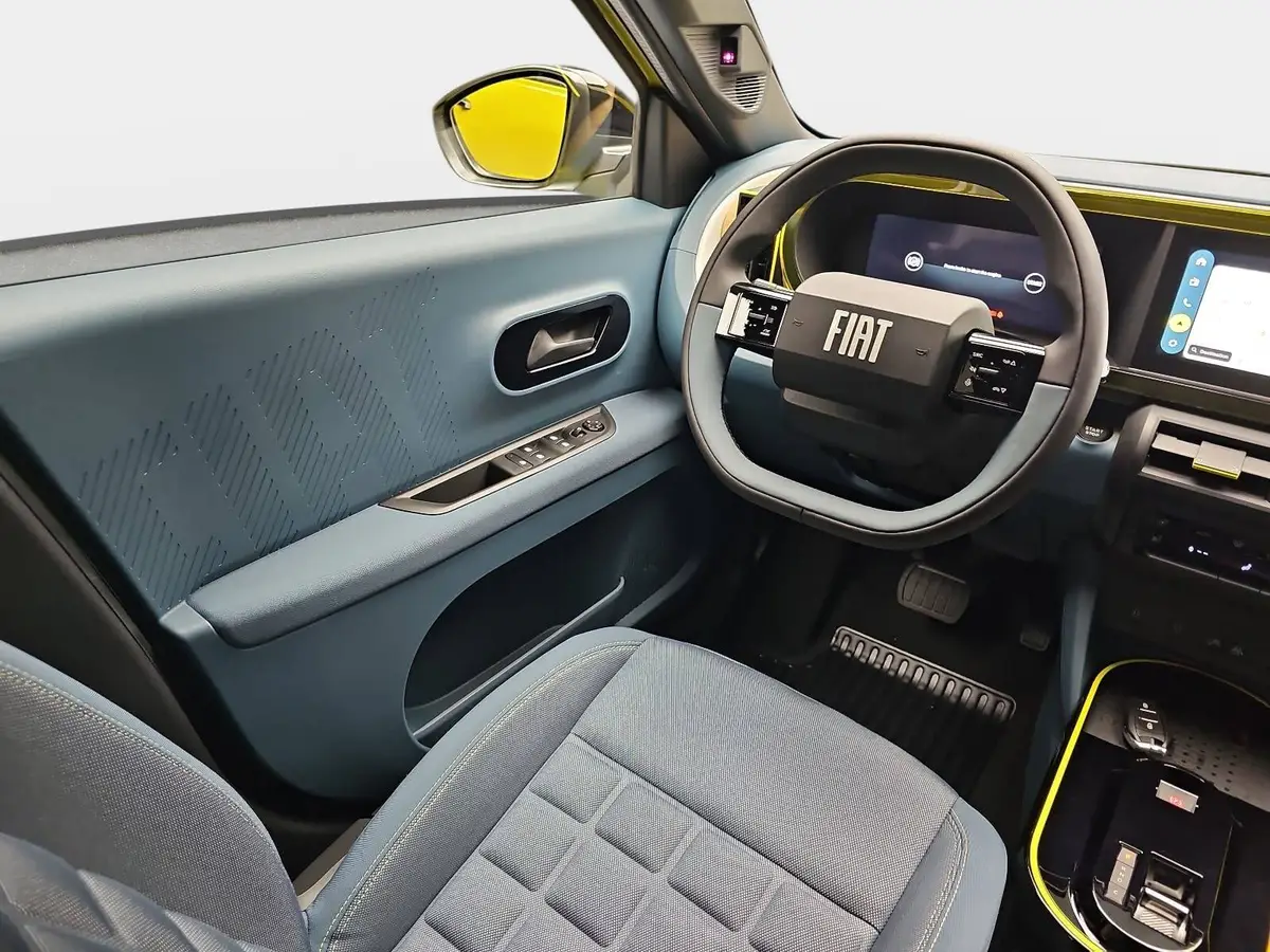 FIAT GRANDE PANDA ELEKTRO LA PRIMA MJ26 WINTER PAKET