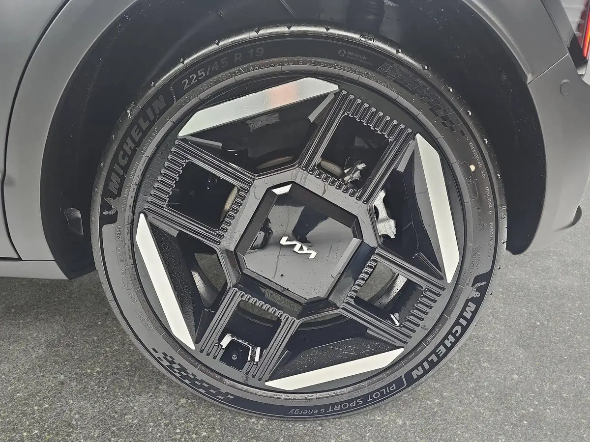 KIA EV2 61.0 KWH GT LINE MJ27 WINTER-CONNECT 22KW-AC TECHN DRIVEWISE-PARK KOM
