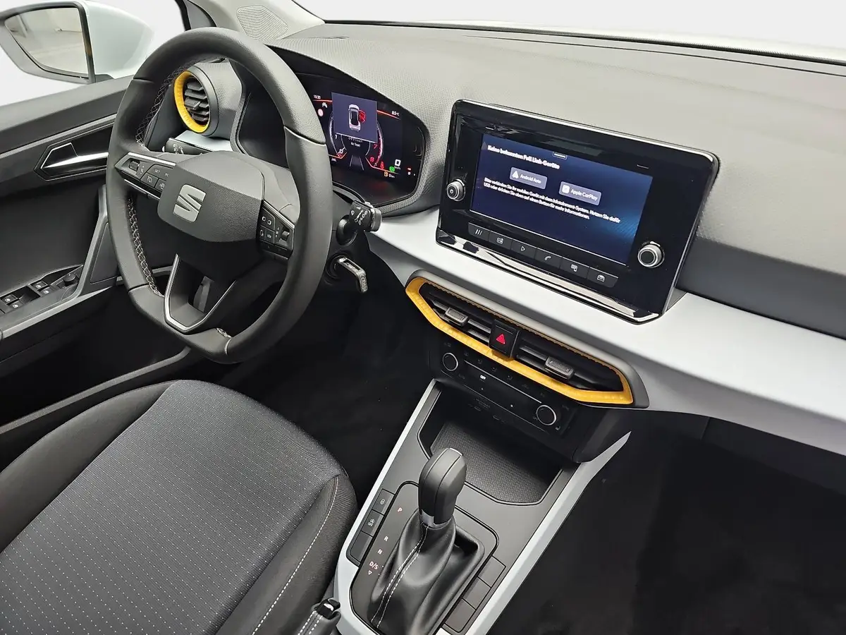 SEAT ARONA 1.0 TSI DSG STYLE LED KLIMAAUTO SMARTLINK PDC LM16