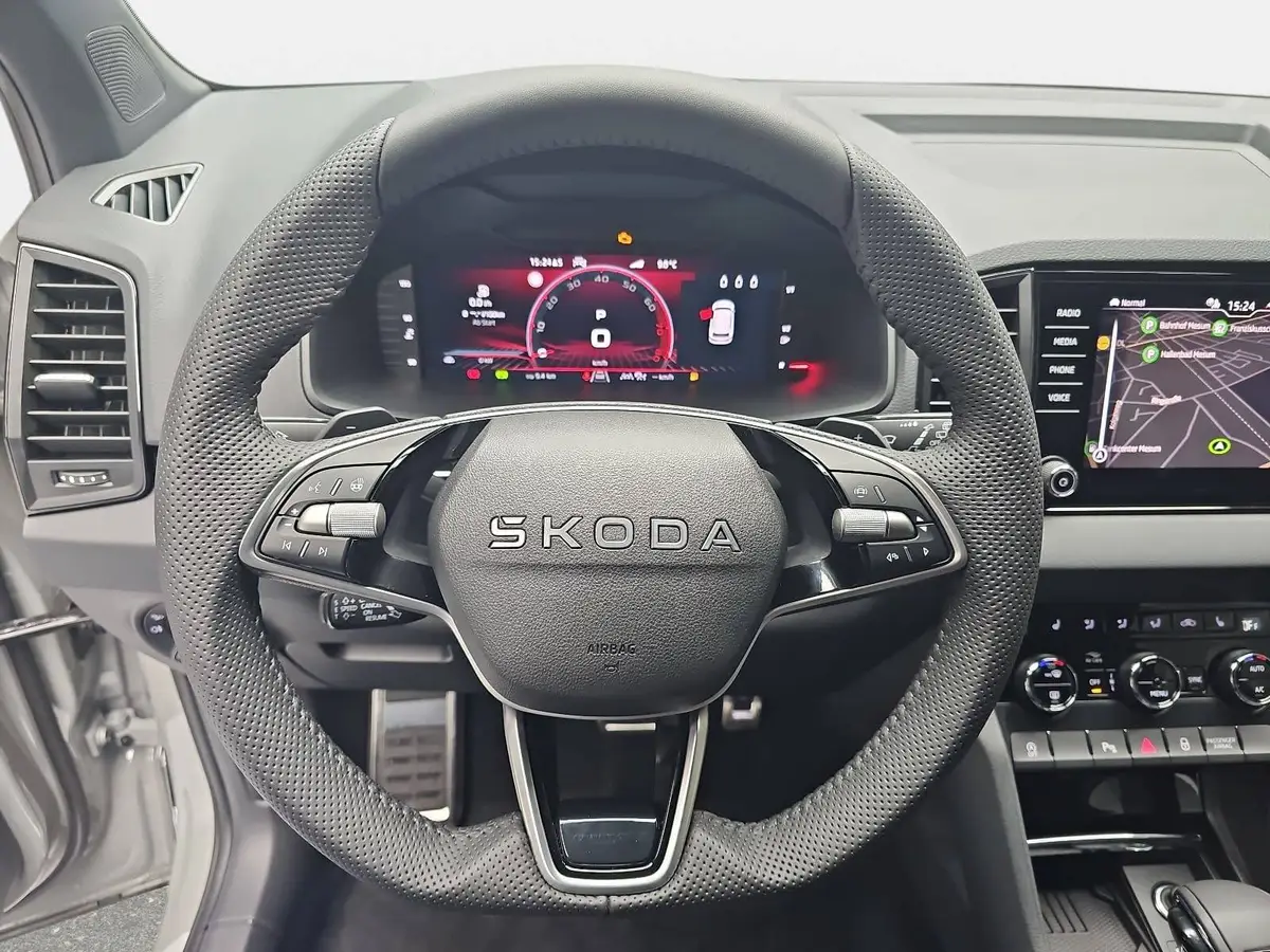 SKODA KAROQ 2.0 TSI DSG SPORTLINE 4X4 MATRIX ACC AHK