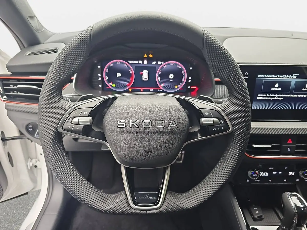 SKODA KAMIQ 1.5 TSI DSG MONTE CARLO MATRIX KAMERA AHK