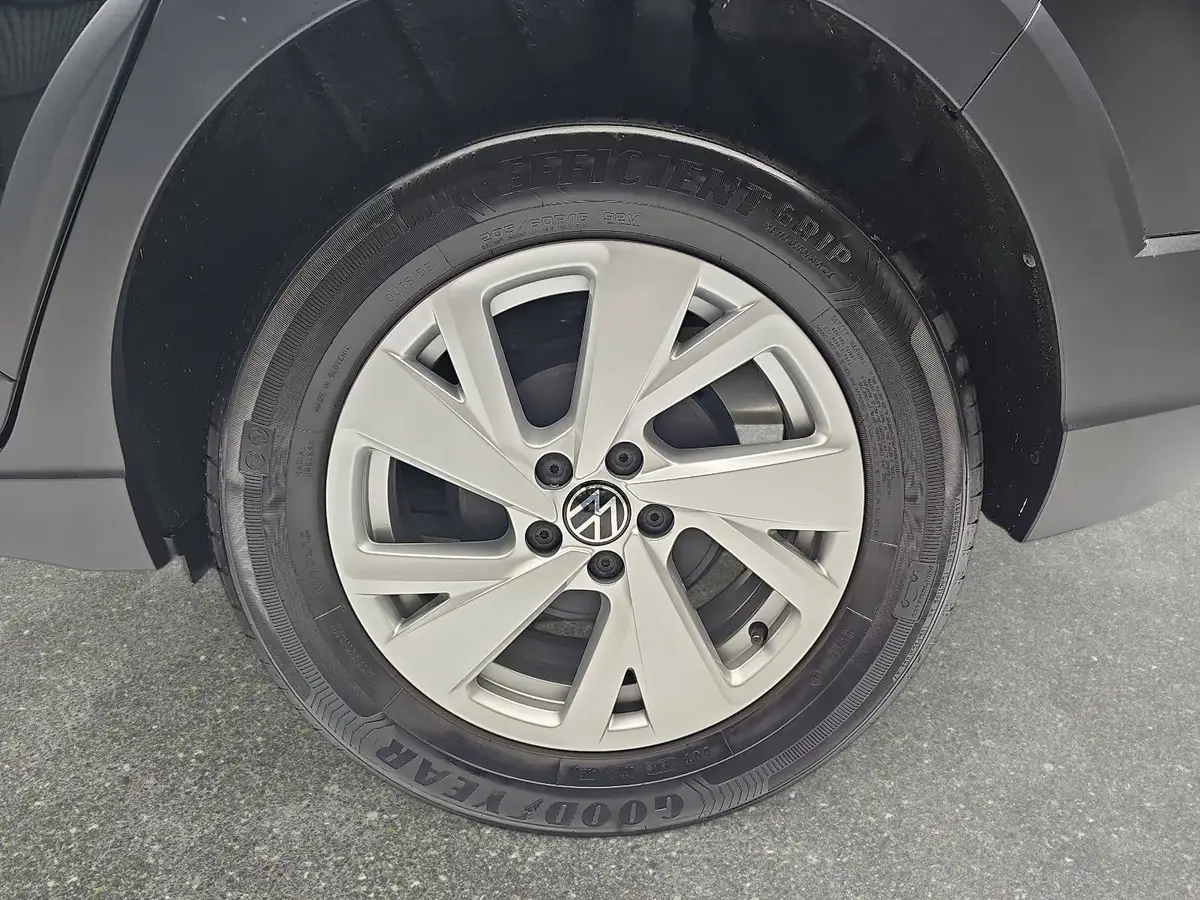 VW TAIGO 1.0 TSI LIFE NAVI LED KAMERA ACC LM