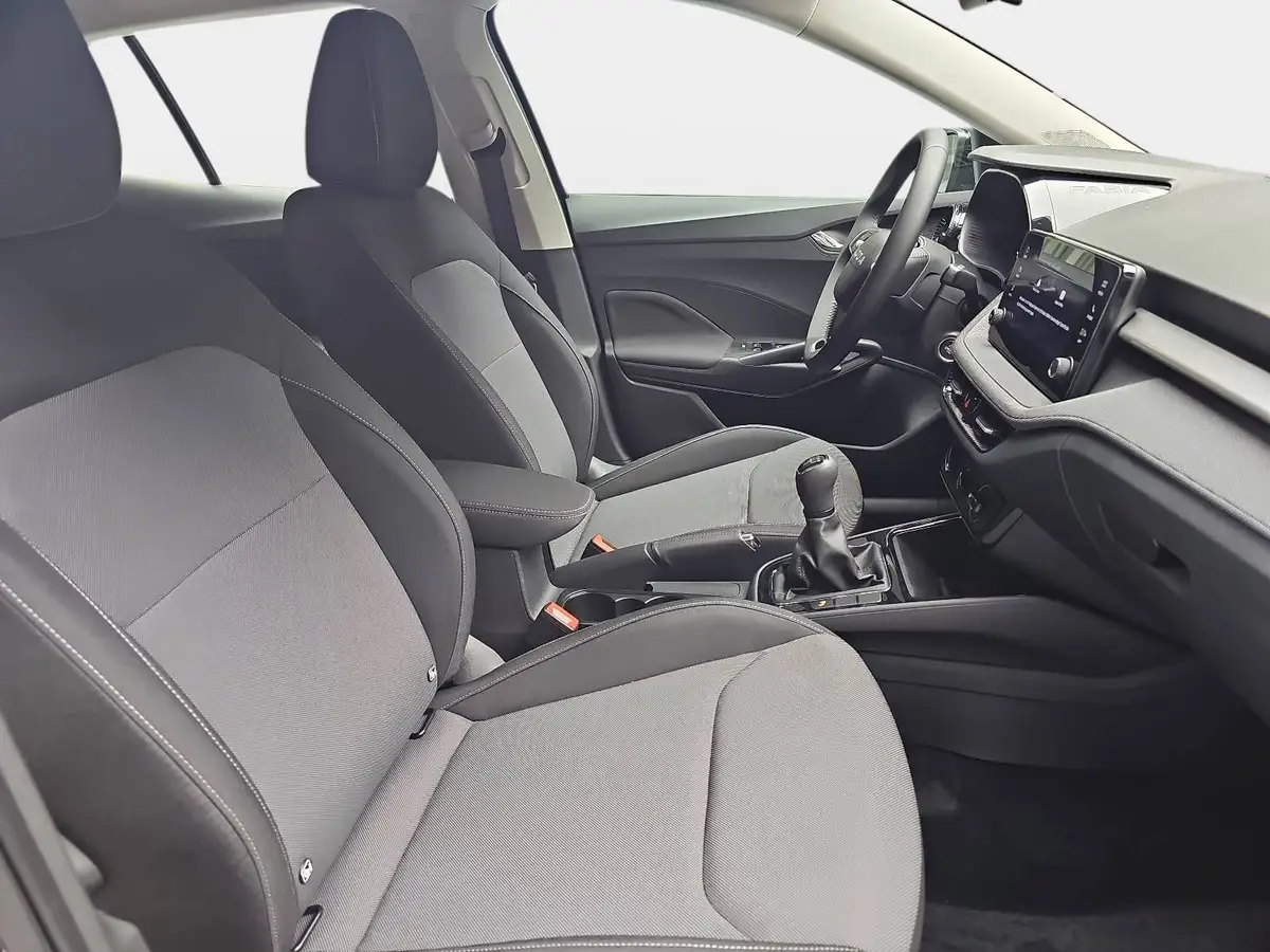 SKODA FABIA 1.0 MPI SELECTION LED KAMERA