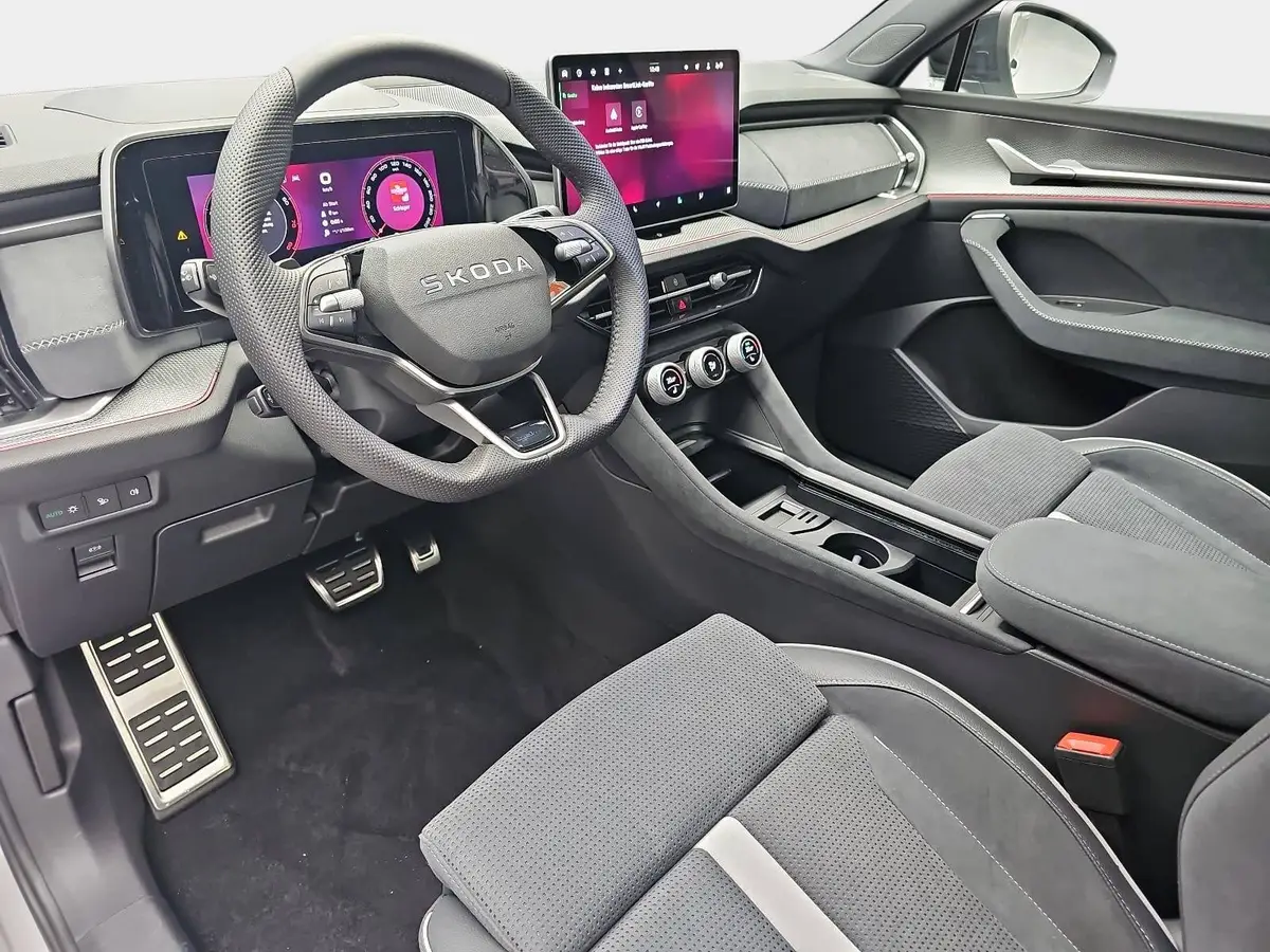 SKODA KODIAQ 2.0 TSI DSG SPORTLINE 4X4 NAVI LED AHK