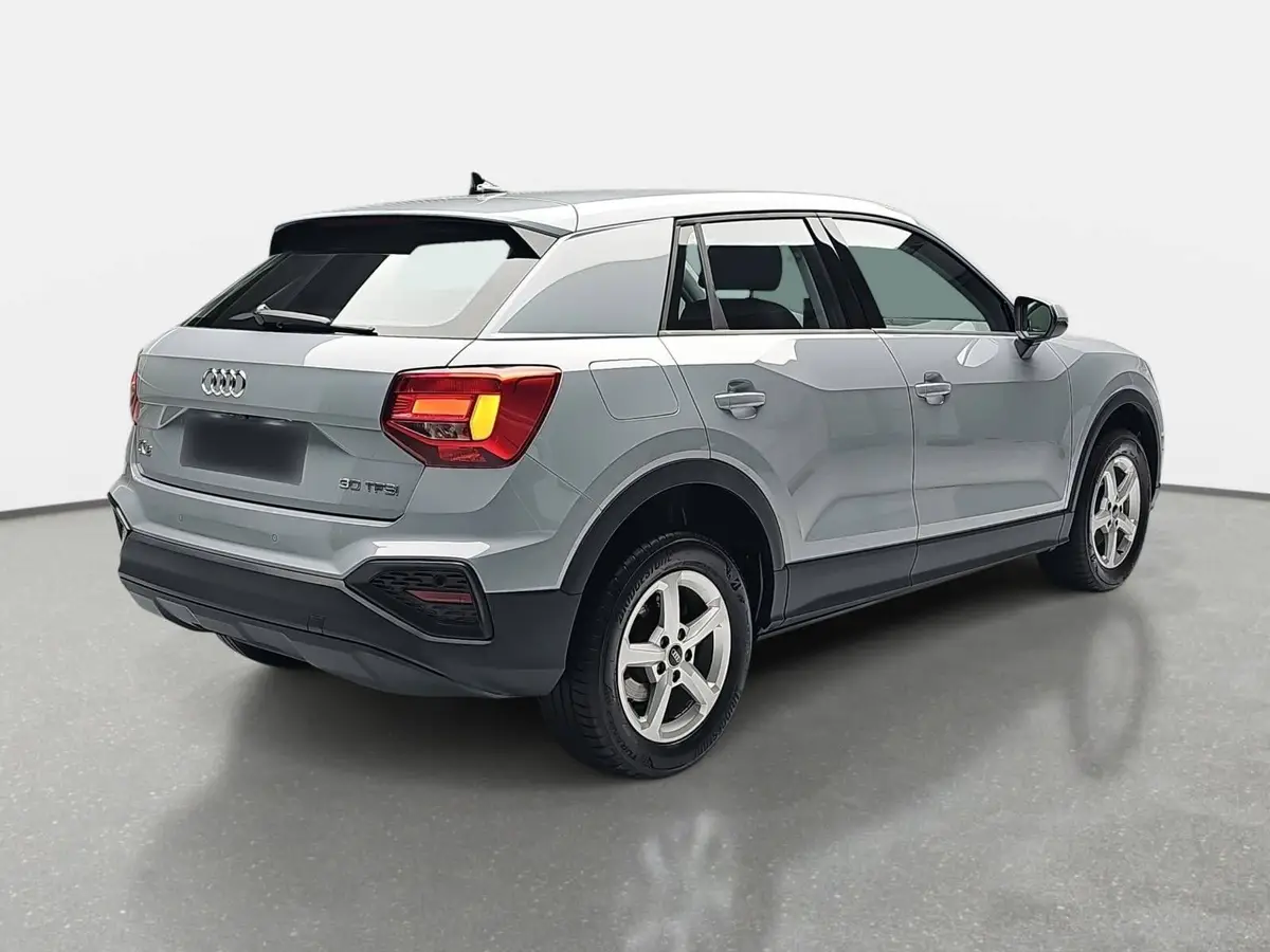 AUDI Q2 30 TFSI NAVI LED EL.HECKKLAPPE LM16