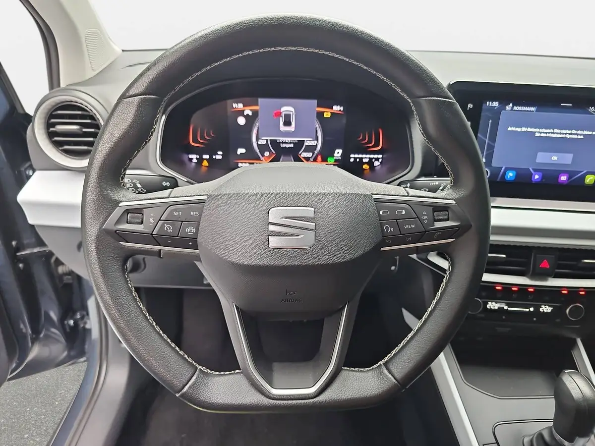 SEAT ARONA 1.0 TSI DSG STYLE NAVI LED PDC LM