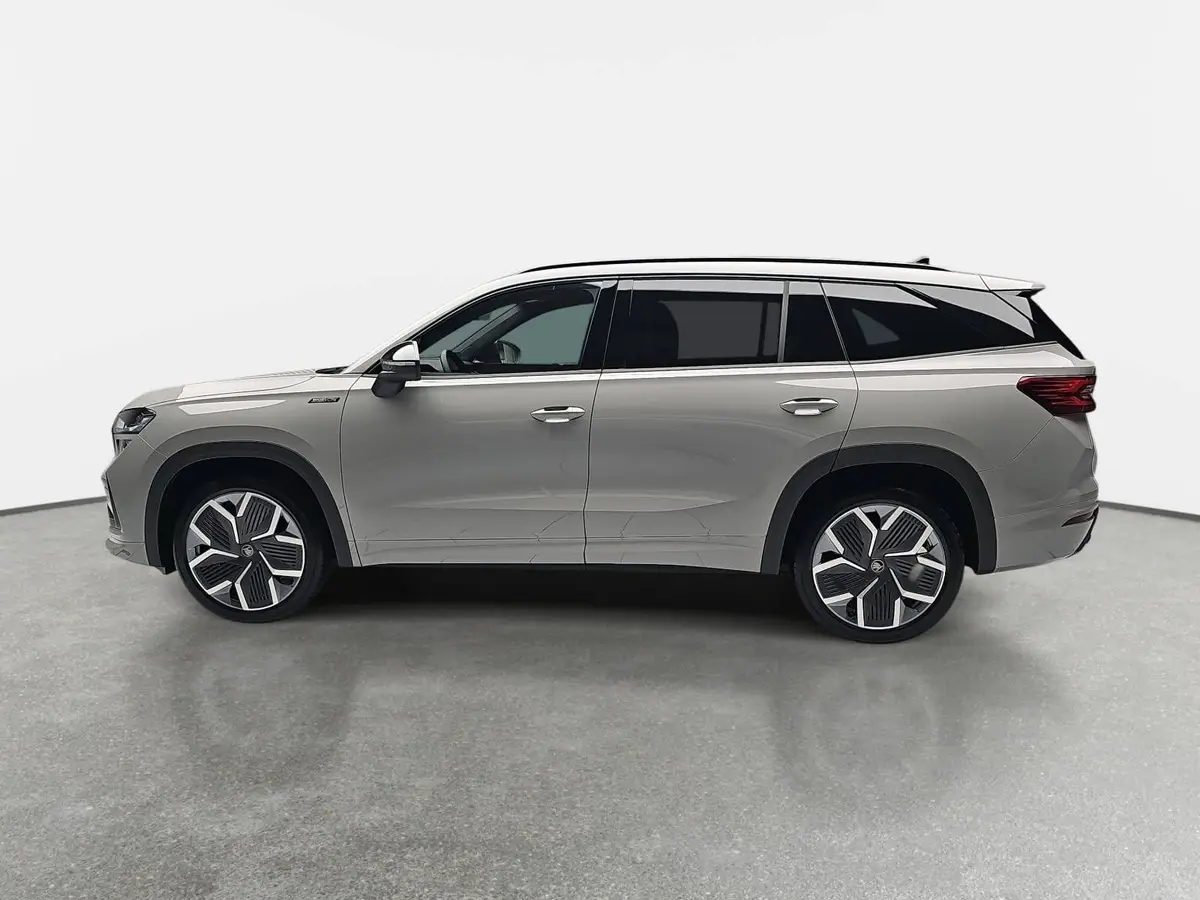 SKODA KODIAQ 2.0 TDI DSG SPORTLINE 4X4 PANO AHK