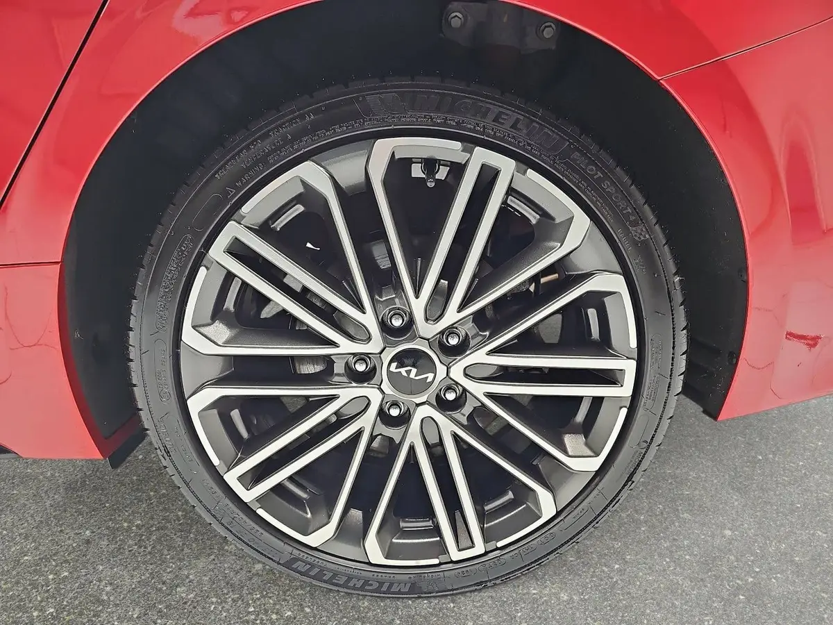 KIA PROCEED 1.5 T-GDI DCT7 GT LINE TECHNOLOGIE GLASDACH PERFORMANCE LEDER