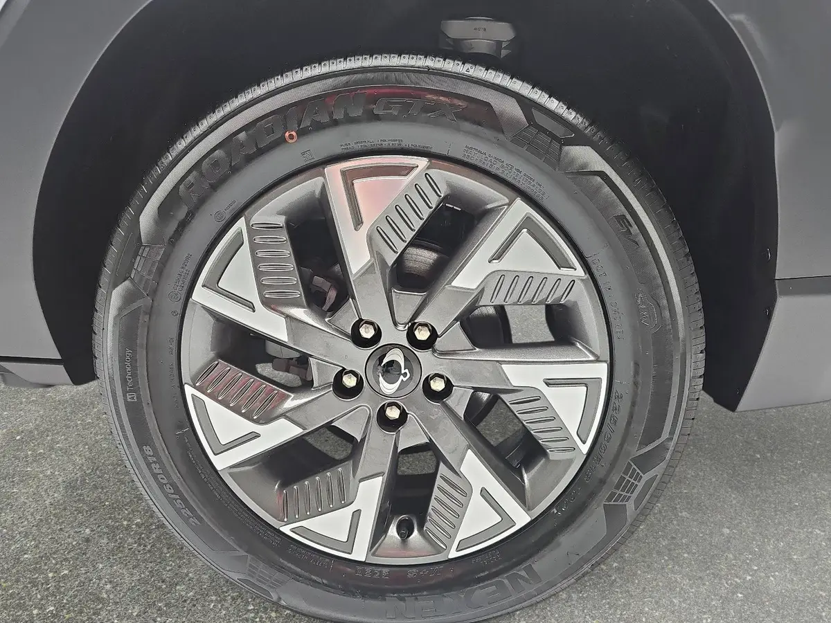 KGM TORRES EVX 73.4 KWH 2WD BLISS