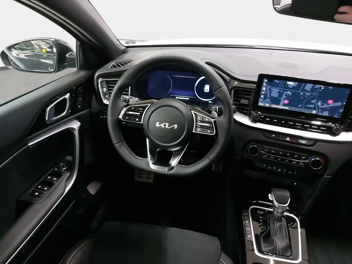 KIA XCEED 1.6 T-GDI 150 DCT GT-LINE MJ26 LEDER