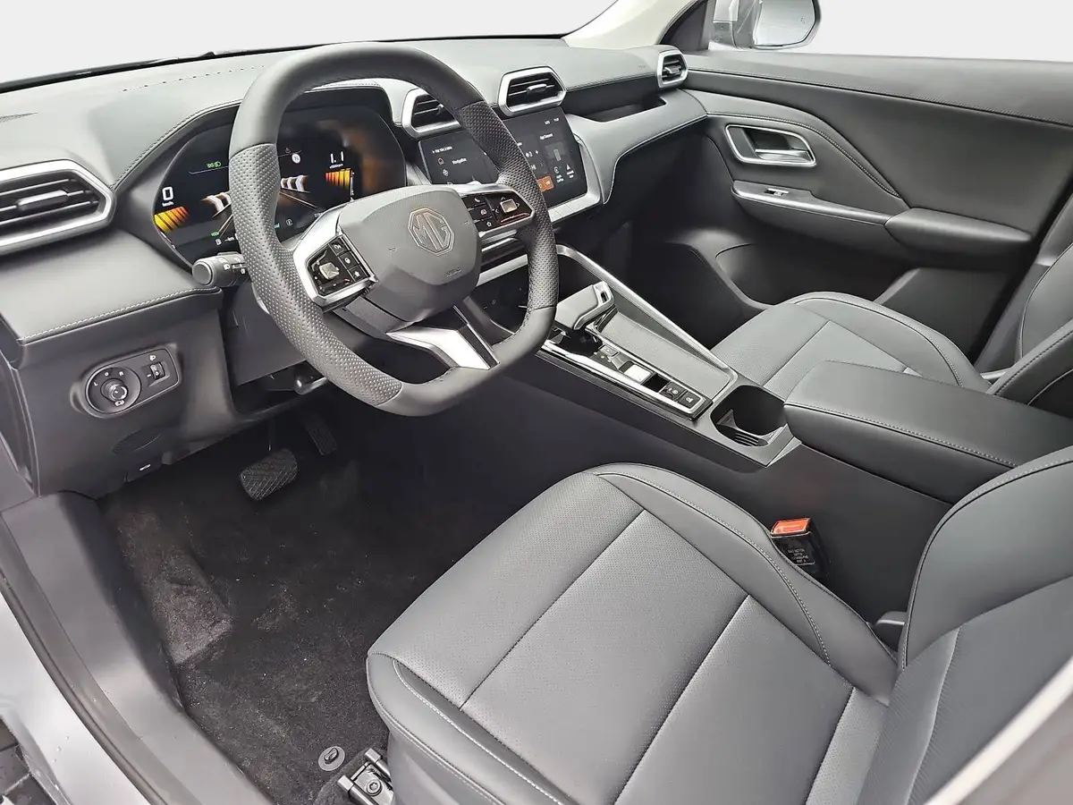 MG ZS 1.5 HYBRID+ MY25.5 LUXURY NAVI LM18 KEYLESS-ENTRY 360-GRAD-KAMERA