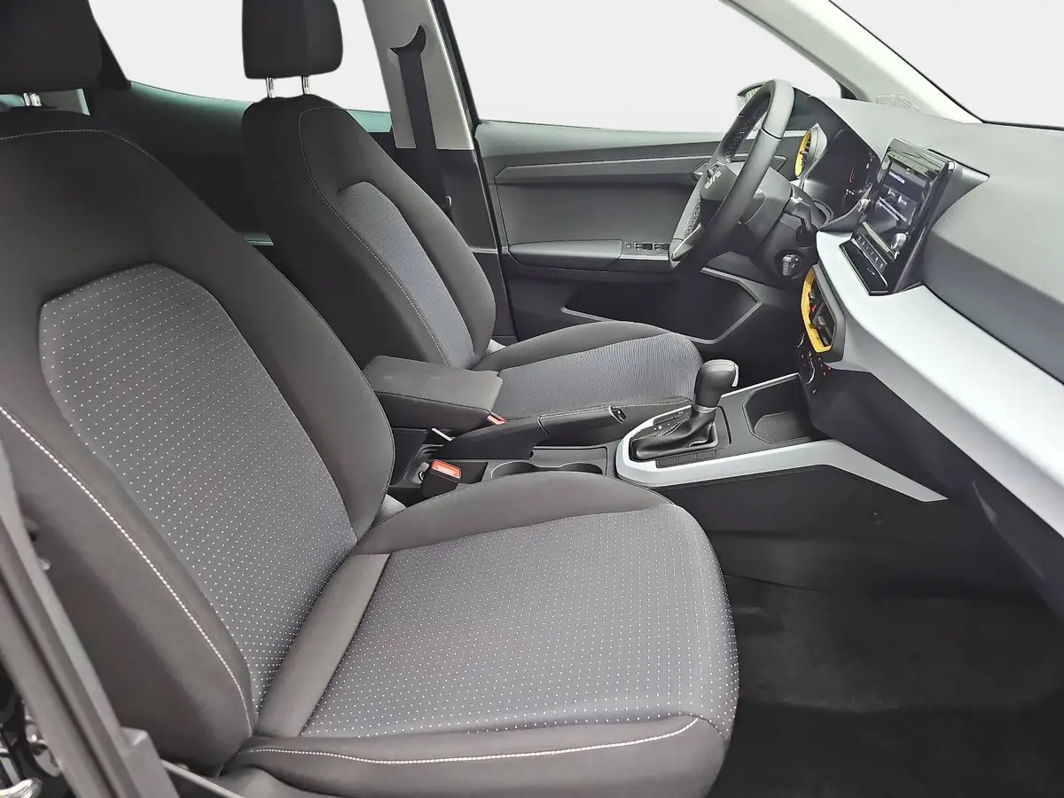 SEAT ARONA 1.0 TSI DSG STYLE LED KLIMAAUTO SMARTLINK PDC LM16