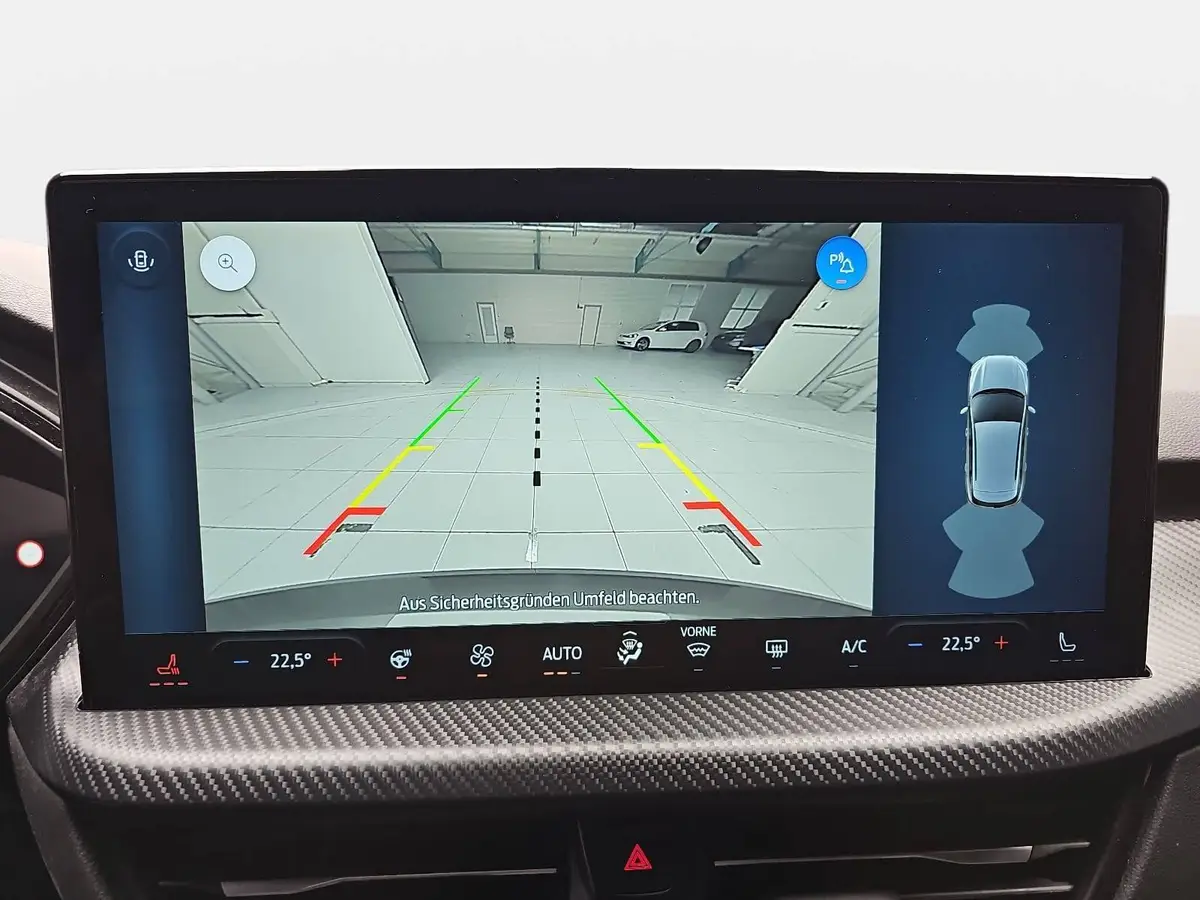 FORD KUGA 1.5 EB AUTO. ST-LINE NAVI LED KLIMAAUTO WINTER SIC